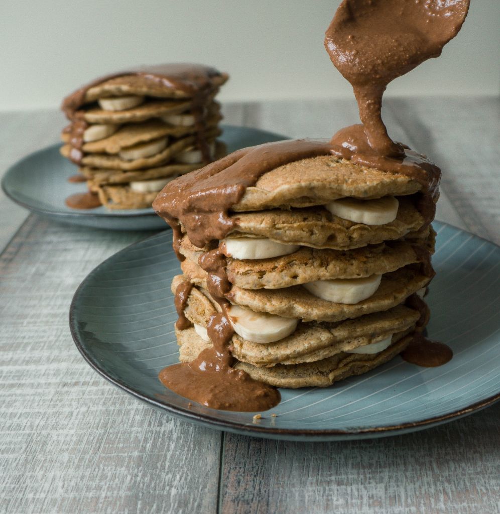 glutenfree fatfree pancakes with peanut butter-chocolate sauce