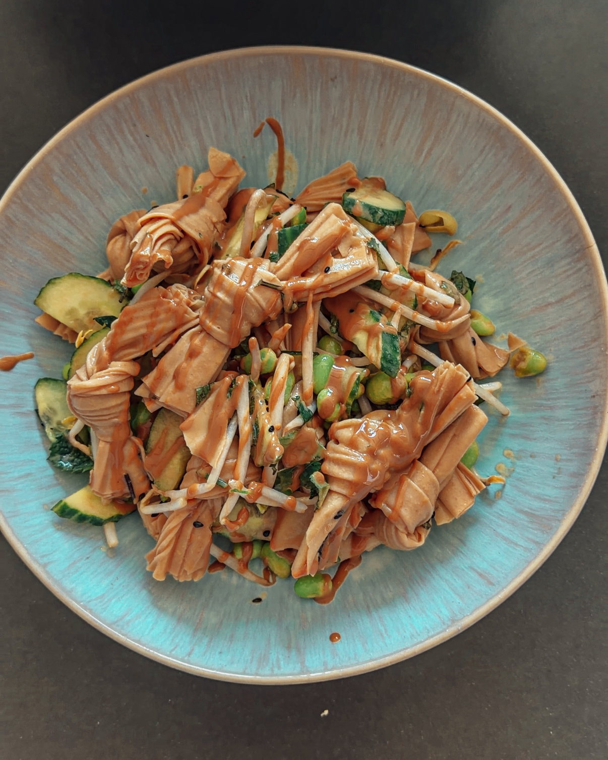 Sojaknoten Salat