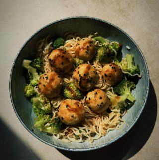 Tofu Nudel Bällchen